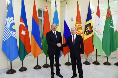 İlham Əliyev Rusiyada - FOTO