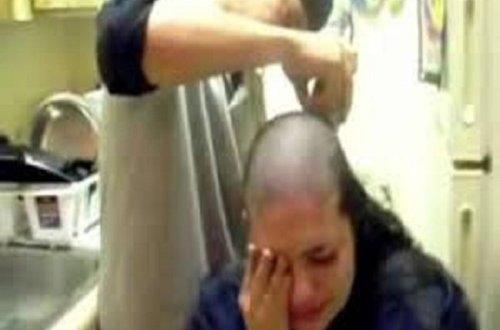 Azərbaycanda daha bir ər arvadının saçlarını kəsdi – “Rədd olub getsin” (Foto)