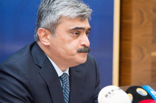 Maliyyə Nazirliyindən bəzi ekspertlərin manatla bağlı fikirlərinə SƏRT REAKSİYA