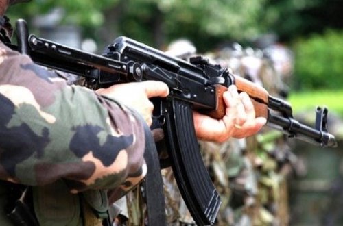 Azərbaycanda əsgər özünü GÜLLƏLƏDİ