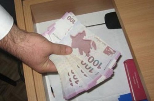 Dələduzluqda təqsirləndirilən bələdiyyə sədrinə cəza verildi