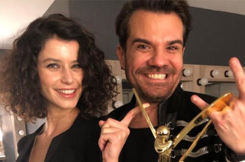 Kənan Doğulu hər kəsin qarşısında Beren Saatla öpüşdü - FOTO