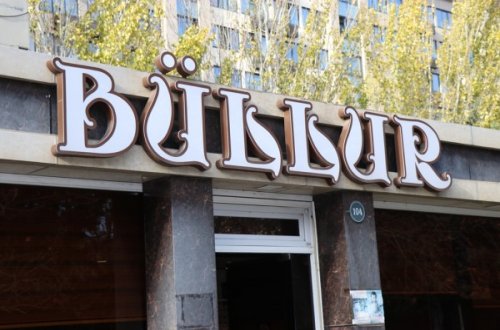 Bakı meri sabiq deputatın restoranını sökdürür - FOTO