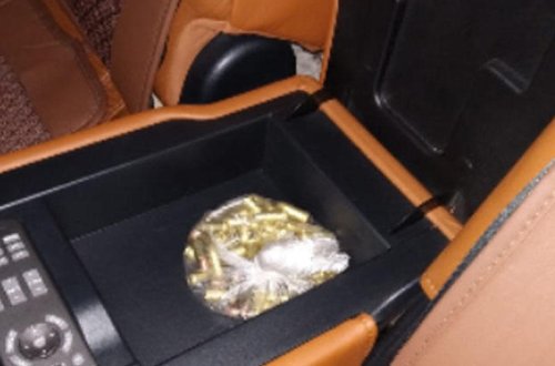 Rusiyadan Azərbaycana gələn avtomobildə 75 ədəd güllə tapıldı - FOTO