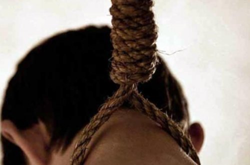 Azərbaycanda Baş nazirin işdən çıxarılan müavini intihar etdi