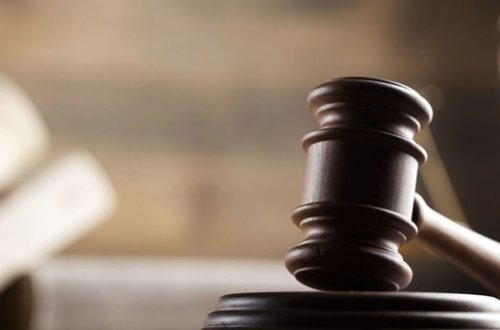 Rusiya məhkəməsi pensiyaçı ilə evlənən azərbaycanlının nikahını pozdu