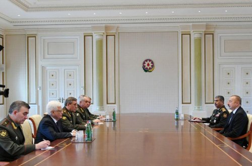 Prezident İlham Əliyev Rusiya Silahlı Qüvvələrinin Baş Qərargah rəisini qəbul edib