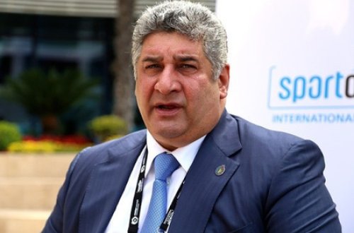 Nazir Azad Rəhimov qohumunun qatilini ömürlük həbsə yollada bilər