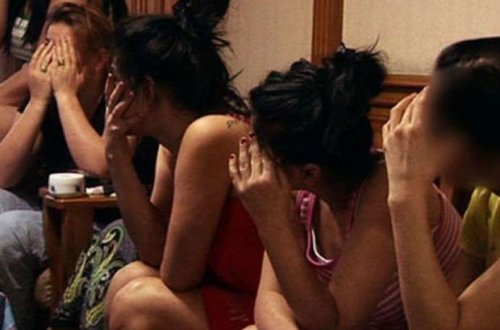 Bakıda masaj salonu fahişəxana çıxdı