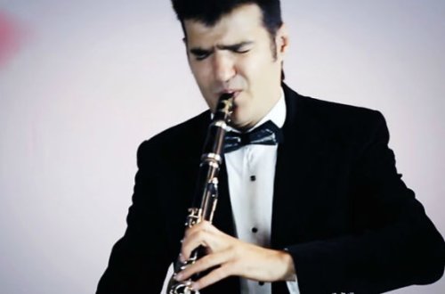 Tanınmış sənətçi qəfil vəfat etdi