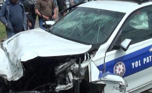 Bakıda yol polisi qəzaya düşdü - VİDEO