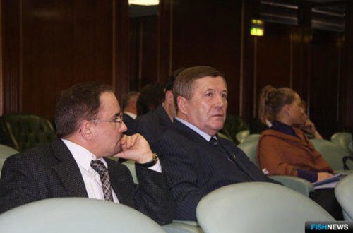 İş adamı 12-ci mərtəbədən düşərək öldü