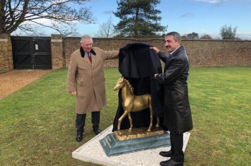 Qarabağ atı 5 əsrlik tarixə malik “Hamplton Court” kral sarayında