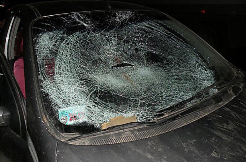 Balaxanıda maşın piyadanı vurdu