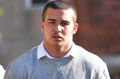 16 yaşlı ata təzə doğulan körpəsinin burnunu dişləyib, döyüb öldürdü - FOTO