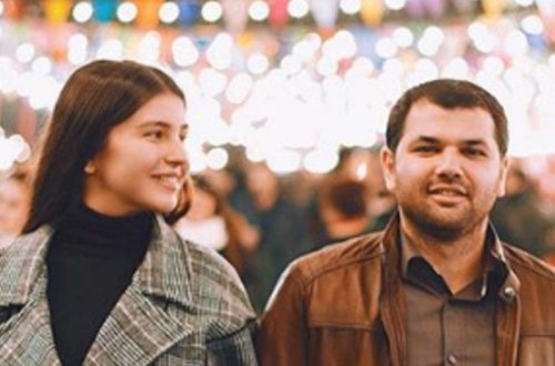 Bakıda ticarət mərkəzində xanımına elə bir SÜRPRİZ ETDİ Kİ... - MÖHTƏŞƏM ANLAR - VİDEO