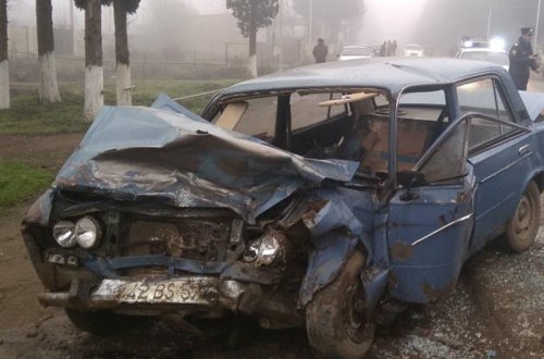 Lənkəranda ağır qəza: sürücülərdən biri öldü, digəri yaralandı - YENİLƏNİB - FOTO