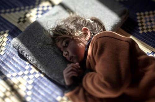 Sumqayıtda atadan TÜKÜRPƏDİCİ ADDIM - Uşaqlarının yatdığını görüb...