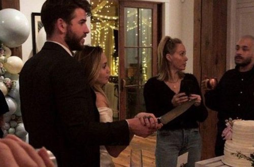 Məşhur müğənninin aktyorla evdəki 