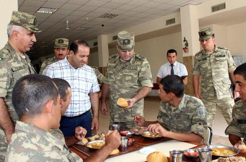 Cəbhə bölgəsində xidmət aparan əsgərlərimiz - VİDEOREPORTAJ