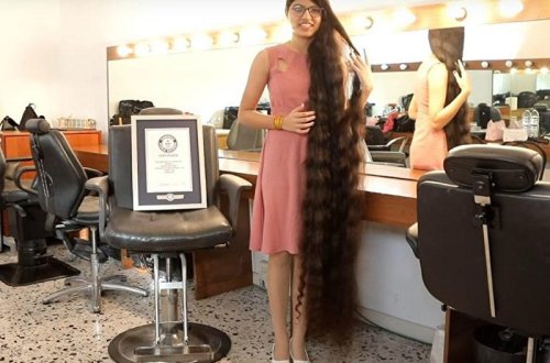 Qız saçlarının uzunluğuna görə rekordlar kitabına düşdü - FOTO