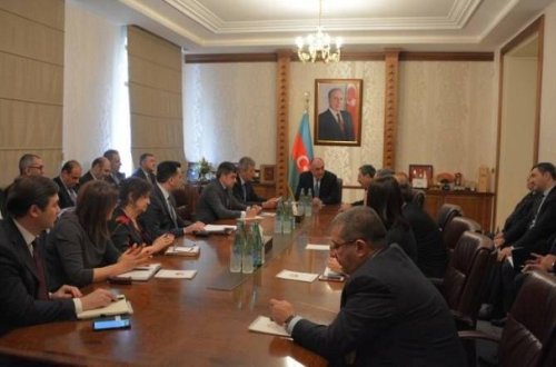 Elmar Məmmədyarov iclas keçirdi, tapşırıqlar verdi