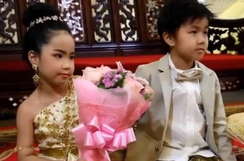 Dünya bu qeyri-adi toydan danışır - VİDEO