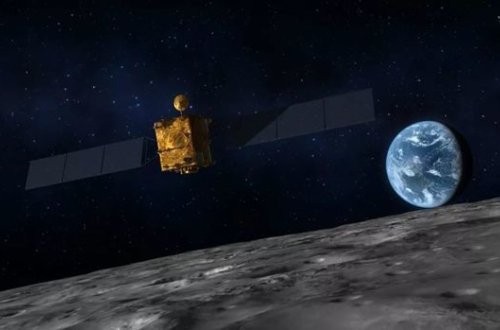 Ayın əks tərəfinə ilk peyk endi - FOTO/VİDEO