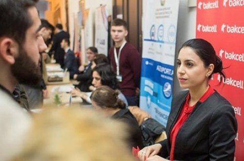 “Bakcell”dən tələbələrə növbəti dəstək