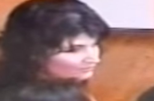 Bir zamanların məşhur siması indi çörək pulu üçün görün nə edir - Bakıda - FOTO