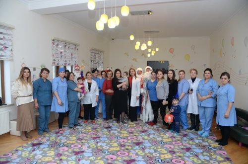 Nəsimi rayonundakı  1 saylı Körpələr - Uşaq Evində bayram tədbiri keçirilib