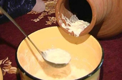 Kərə yağı paltaryuyan maşınlarda hazırlanır - VİDEO