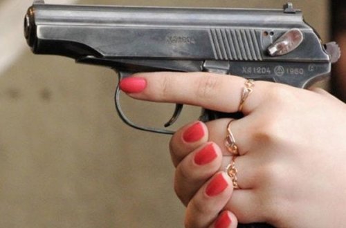 Tükiyədə qız “yox” cavabı aldığı oğlanı güllələdi - VİDEO