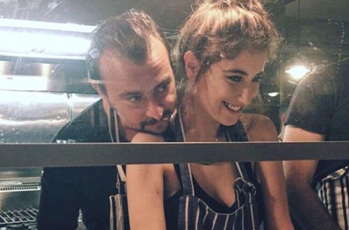 Məşhur cütlüyün toy dəvətnaməsində diqqət çəkən cümlə - FOTO