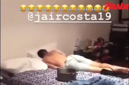 Məşhur futbolçu qardaşını 