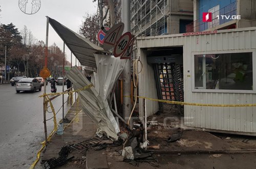 Təcili yardım maşını azərbaycanlı fəhlələri vurdu - 1 ölü, 12 yaralı