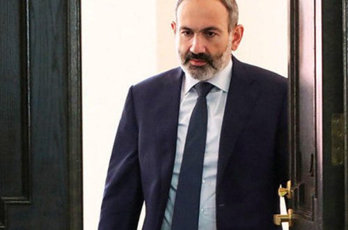 “Kommersant”: “Moskvada Paşinyanın etibarsız tərəfdaş obrazı yaranıb”