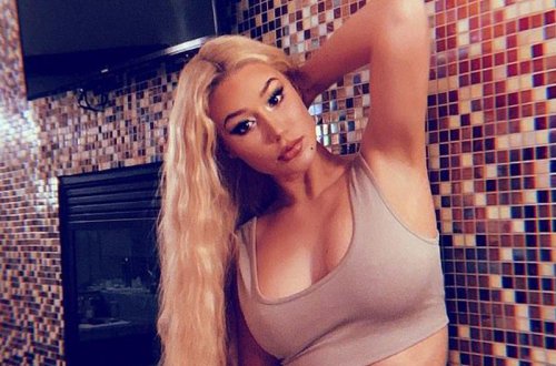 Məşhur müğənni İnstagram-da rüsvay oldu, söyüldü, üzr istədi - FOTO