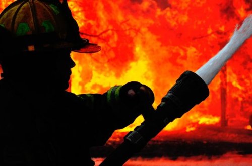 SON DƏQİQƏ - Azərbaycanda ticarət mərkəzində GÜCLÜ YANĞIN - VİDEO (YENİLƏNDİ)