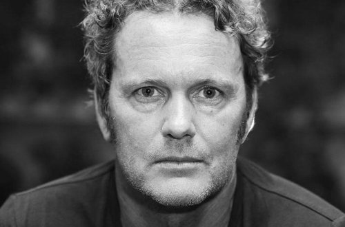 53 yaşlı serial aktyoru təcavüzə görə saxlanılıb - FOTO