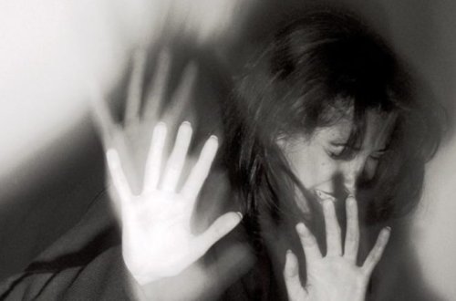 Uşaqlar analarını atalarından qoruya bilmədilər – Bakıda tükürpədən ailə dramı