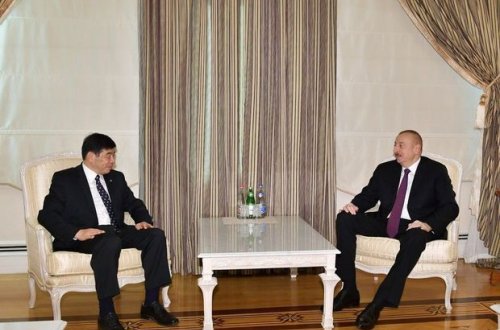 Prezident görüş keçirib