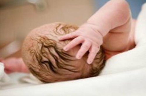 Bakıda qəbiristanlığa atılan dörd günlük körpə ilə bağlı yeni xəbər