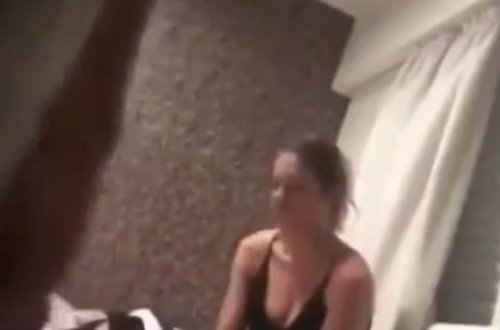 Sevgililərin bu görüntüləri dünya gündəminə düşdü