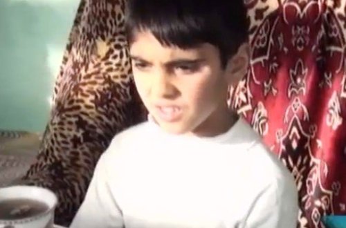 10 yaşlı uşağın etdiyi hərəkətlər görənləri təəccübləndirir - VİDEO