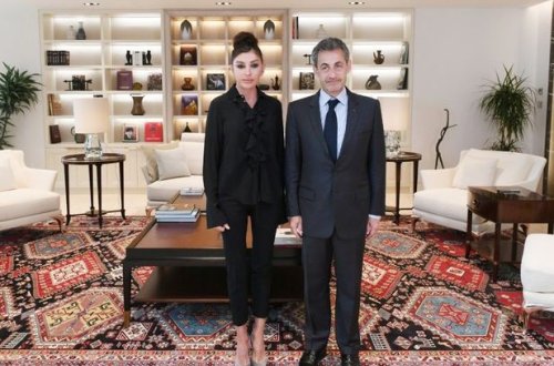 Mehriban Əliyeva Nikola Sarkozi ilə görüşüb - FOTO