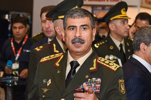 Müdafiə naziri hava şəraiti ilə bağlı hərbi hissələrə göstəriş verdi