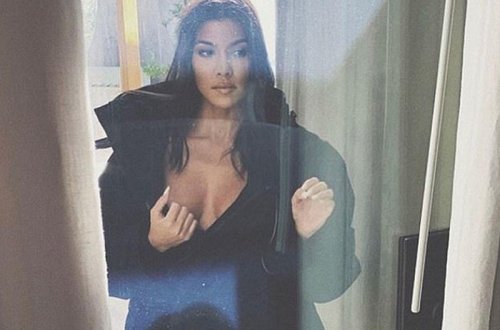 Erməni Kardaşyan yarıçılpaq FOTOlarını yaydı