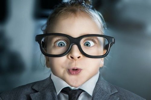 Gün və göz eynəkləri yenidən parlamentin gündəmində