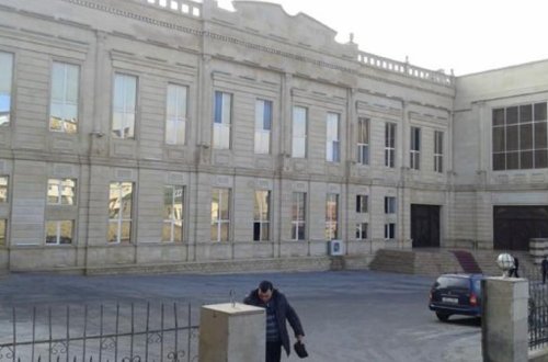 Bakıda şadlıq sarayında QANLI DAVA - 1 nəfər xəstəxanalıq oldu